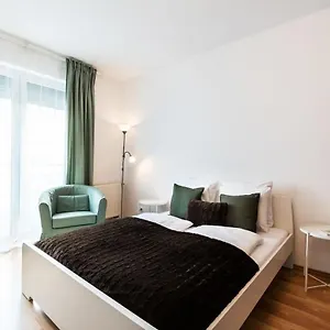 Apartman Pleasant & Comfy In Super Location